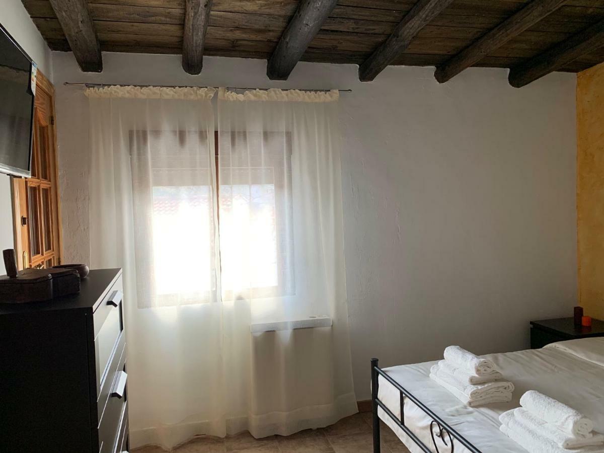 Casa Castillo Perales de Tajuna Zewnętrze zdjęcie